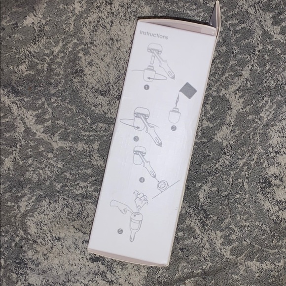 Car Humidifier - Picture 3 of 4